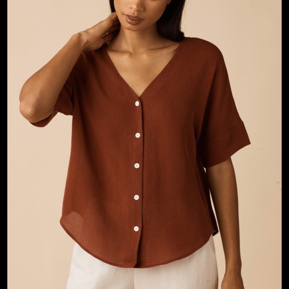 Vetta Girlfriend Shirt in Rust